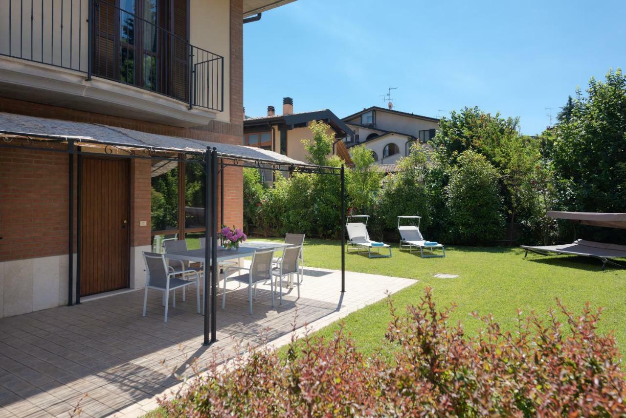 Appartamenti Corte Dei Cipressi Roe Exterior foto